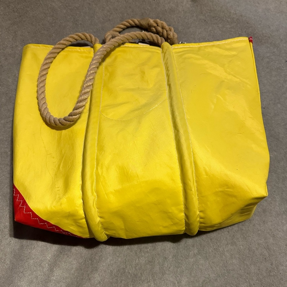 Sea Bags yellow and red md tote - Picture 5 of 5